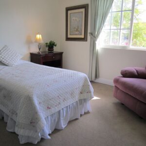 brigittes-villa-regina-home-5-private-room.jpg