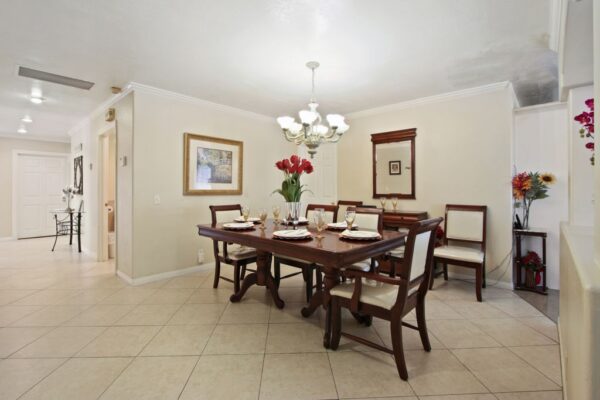 britta-care-4-dining-room.jpg