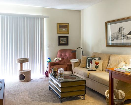 brookdale-garden-grove-5-apartment-2.jpg