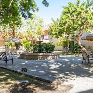 brookdale-garden-grove-grounds.jpg