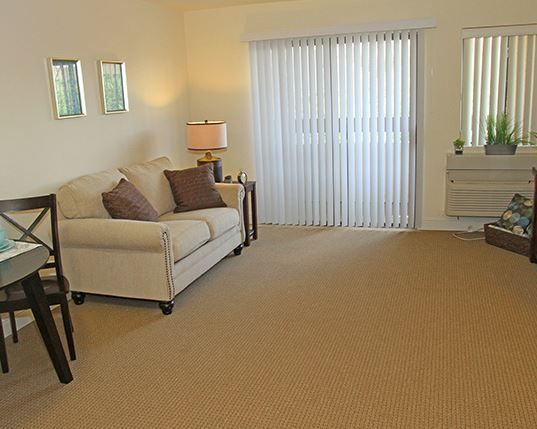 brookdale-irvine-apartment-2.jpg