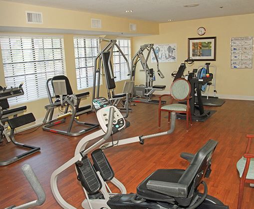 brookdale-irvine-gym.jpg