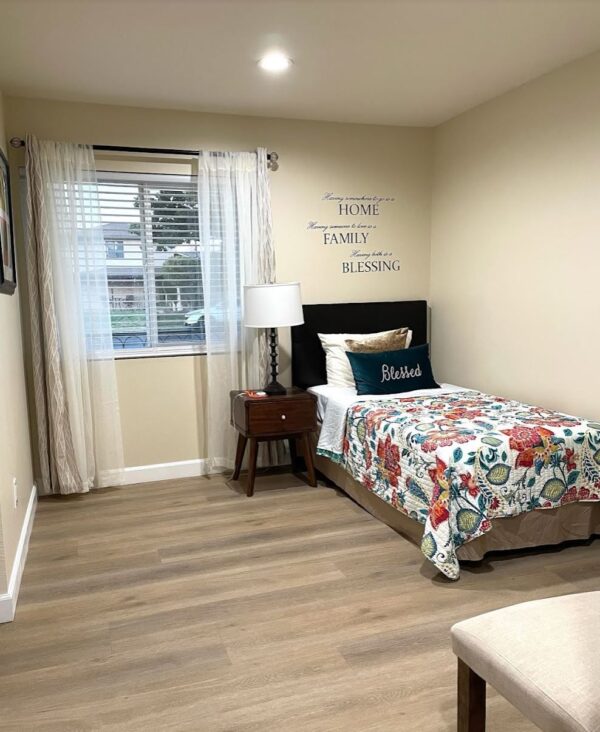 brooklyn-home-care-5-private-room.jpg