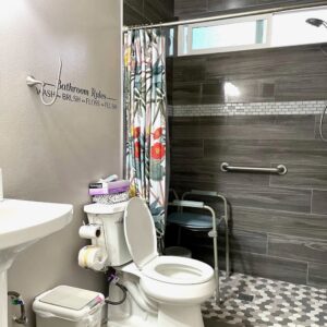 brooklyn-home-care-7-bathroom.jpg