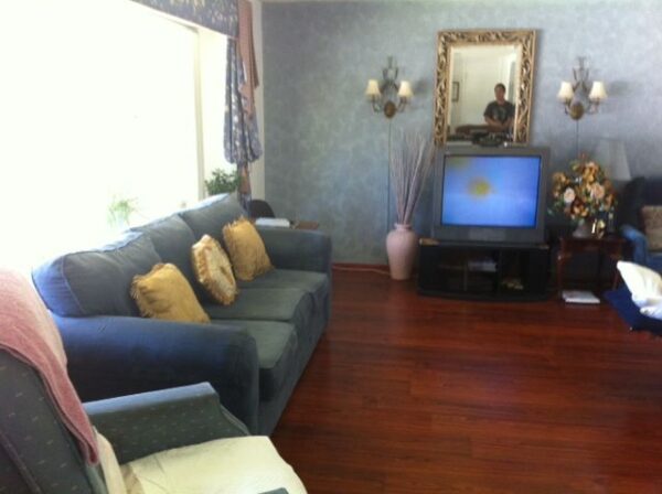 cambridge-house-3-living-room.jpg