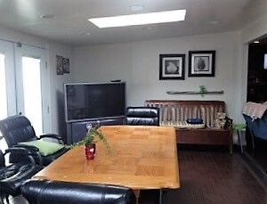 care-connection-4-dining-room.jpg