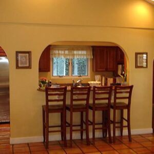 care-jordan-2-kitchen-bar.jpg