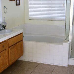 care-jordan-senior-homes-restroom-2.jpg