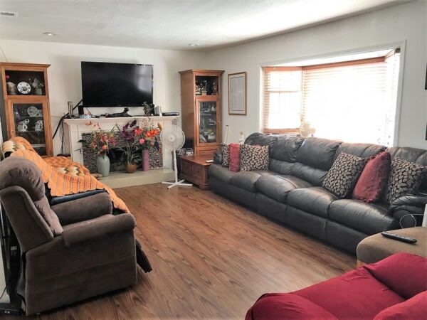caring-sisters-home-and-garden-at-lake-forest-3-living-room.jpg