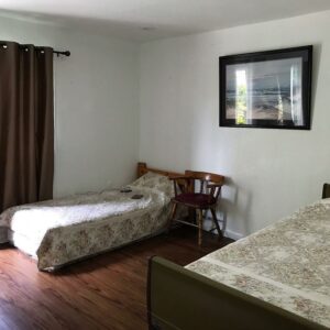 caring-sisters-home-and-garden-at-lake-forest-6-shared-room.jpg