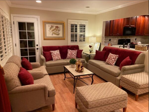 carver-senior-homes-ii-living-room.jpg