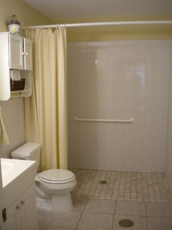 celestial-garden-5-restroom.jpg