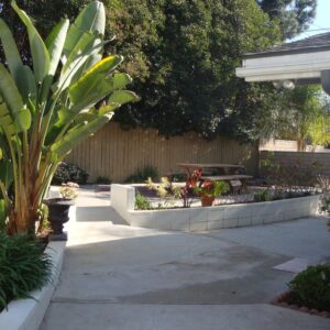 cheri-manor-6-garden-patio.jpg
