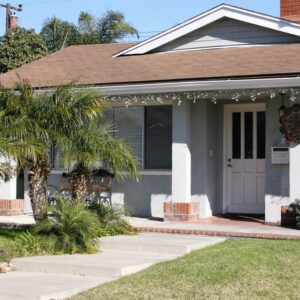 coastside-senior-home-1-front-view.jpg