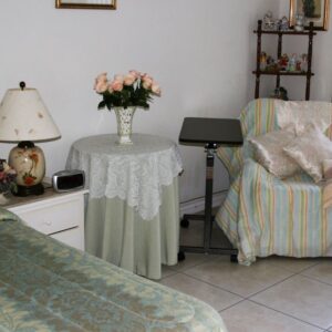 coastside-senior-home-5-private-room.jpg