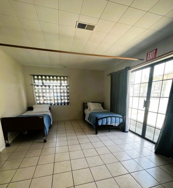 colorado-residential-care-6-shared-room.jpg