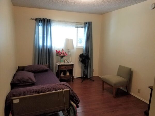 comfort-cottages-i-4-private-room.jpg