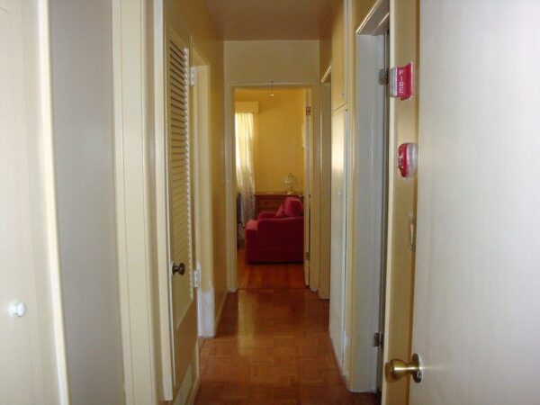 concordia-guest-home-ii-hallway.jpg