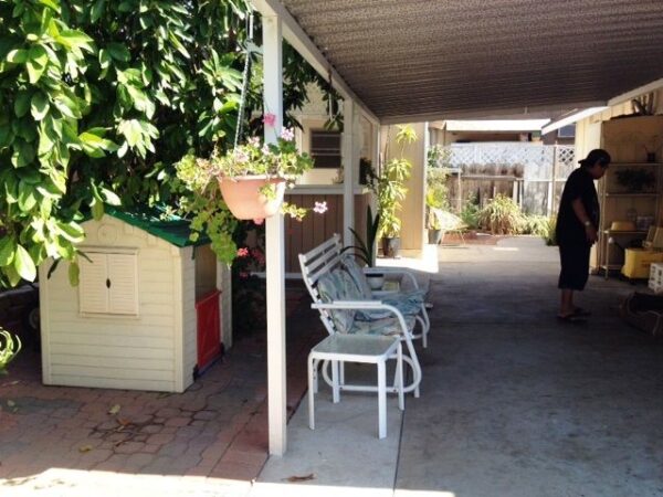 cozy-home-senior-care-6-patio.jpg
