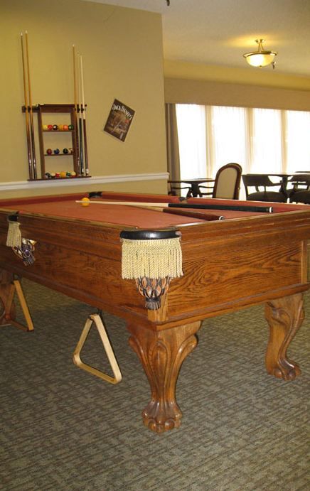 crescendo-senior-living-4-billiards.jpg