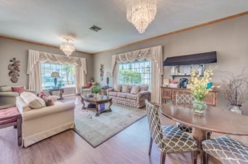 crescent-landing-at-fullerton-memory-care-5-apartment.jpg