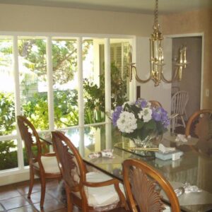 crossroads-elderly-care-3-dining-room.jpg