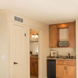 crown-cove-apartment-2.jpg