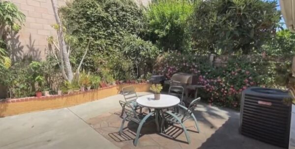 cyecrest-guest-home-6-back-patio.jpg