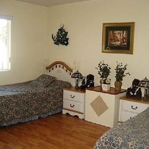 dbest-care-shared-room-3.jpg