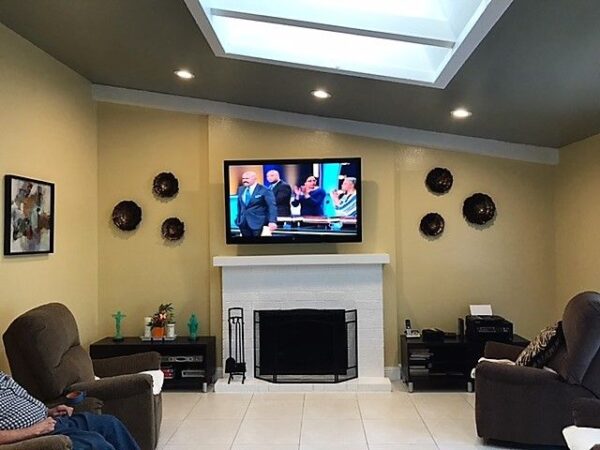dels-haven-iii-3-living-room.jpg
