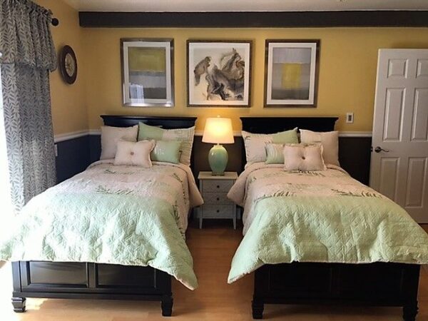 dels-haven-iii-6-shared-room-4.jpg