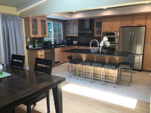 dels-haven-iii-kitchen-2.jpg