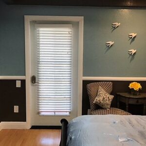 dels-haven-iii-private-room-3.jpg