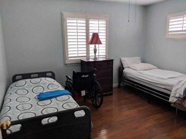 dignity-and-wisdom-i-4-shared-room.jpg