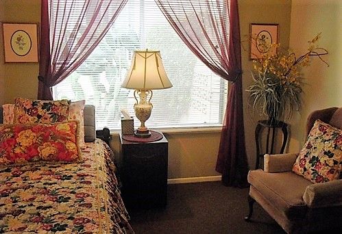 eleonors-place-3-5-private-room.jpg