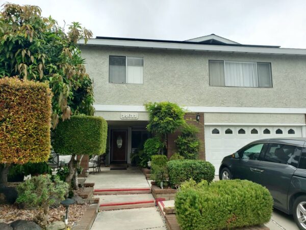 evergreen-adult-home-care-at-tustin-front-view.jpg
