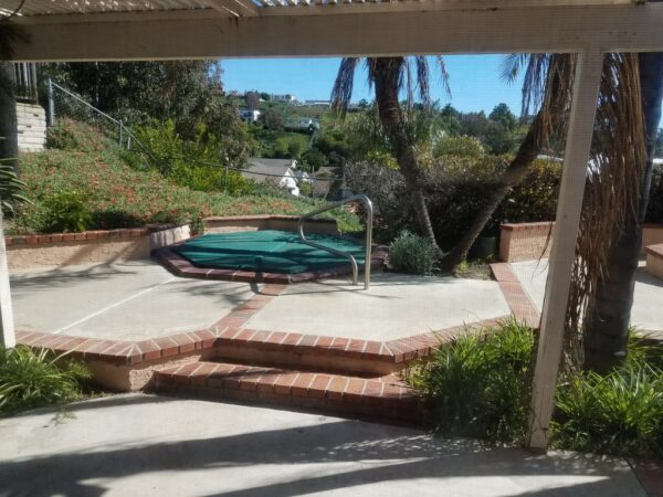 family-care-el-mar-home-jacuzzi.jpg