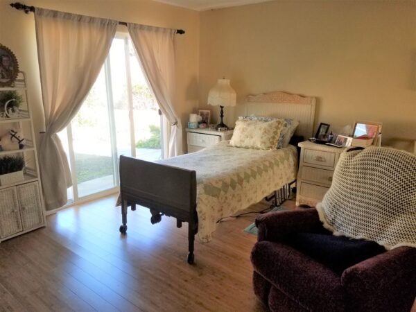 family-care-pepita-home-5-private-room-2.jpg