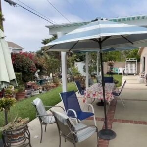 fountain-gardens-guest-home-backyard.jpg