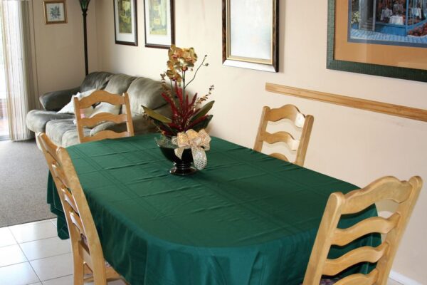 fountain-valley-senior-homes-ii-4-dining-room.jpg