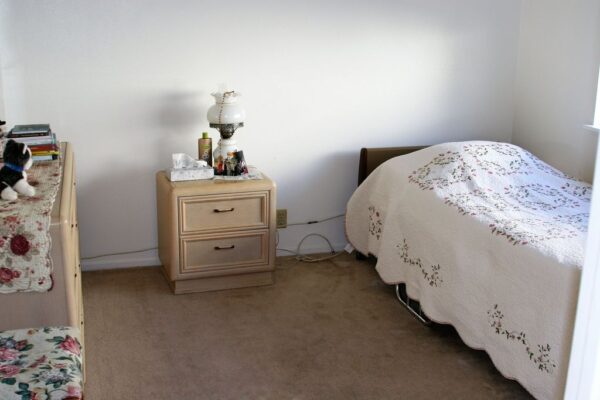 fountain-valley-senior-homes-ii-5-private-room-4.jpg