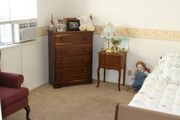 fountain-valley-senior-homes-ii-private-room-3.jpg