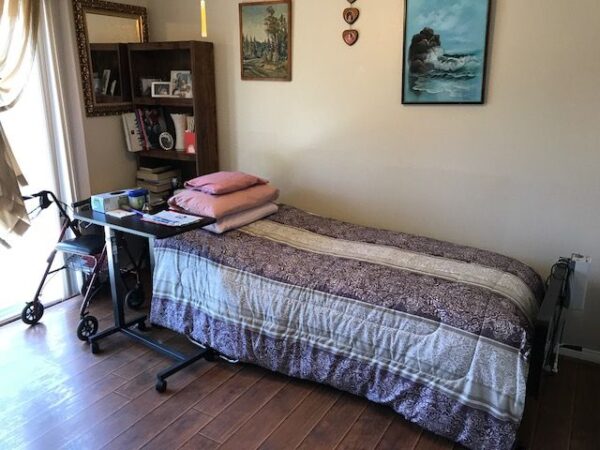 freedom-springs-manor-private-room-5.jpg