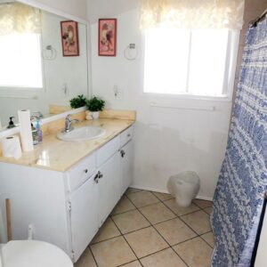 genesis-senior-living-ii-7-bathroom.jpg
