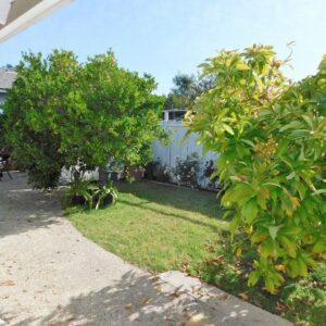 genesis-senior-living-ii-9-backyard.jpg
