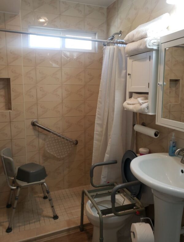gentle-caring-home-5-bathroom.jpg