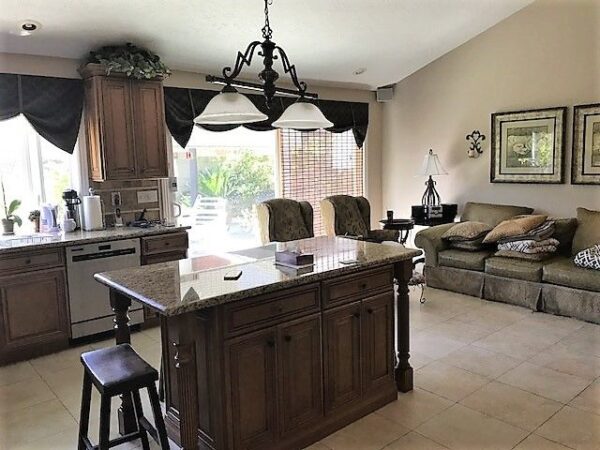 golden-age-senior-homes-2-3-kitchen.jpg