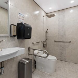 golden-life-manor-hills-6-bathroom.jpg