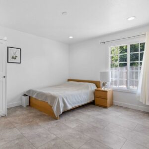 golden-life-manor-hills-8-private-room-2.jpg