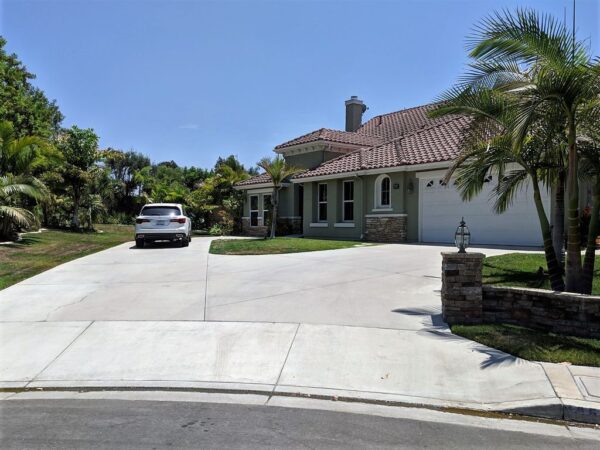 good-hands-loving-care-yorba-linda-1-front-view.jpg